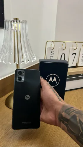 Moto E22