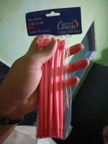 Bigodim cachear cabelos 