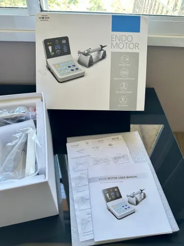 Motor Endodôntico R-Smart Plus com Localizador Apical Integrado | Novo | Nunca Utilizado