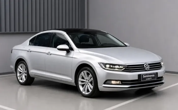 Volkswagen Passat Highline 2.0 TSI 220cv Tip. 2018