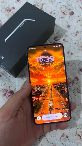 Samsung S25 - 256gb /12gb ram