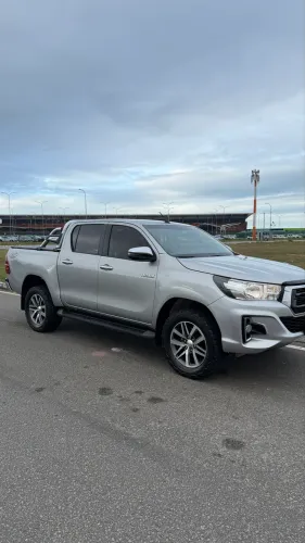 Toyota Hilux CD SRV 4X4 2.8 TDI Diesel Aut. 2020