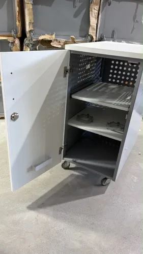 Carrinho de carregamento para Notebook, Ferramentas, CPUS etc?