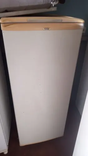 Geladeira Consul 1 porta ótimo para casa ou comercio bom para começar a vida 110v entrego
