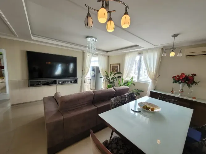 COBERTURA PLANA EXCLUSIVA NO KOBRASOL  OPORTUNIDADE RARA- São José - SC