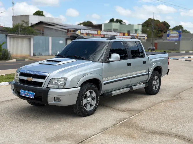 Chevrolet S10 P-up Executive 2.4 MPFI F.power CD 2011