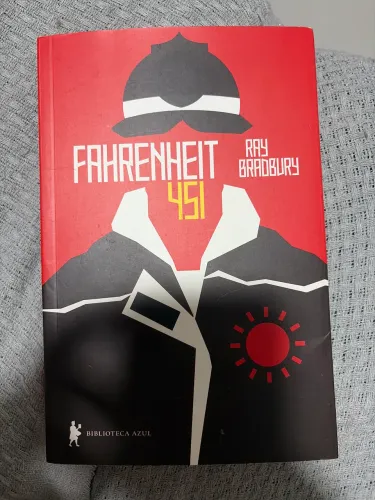 Fahrenheit 451