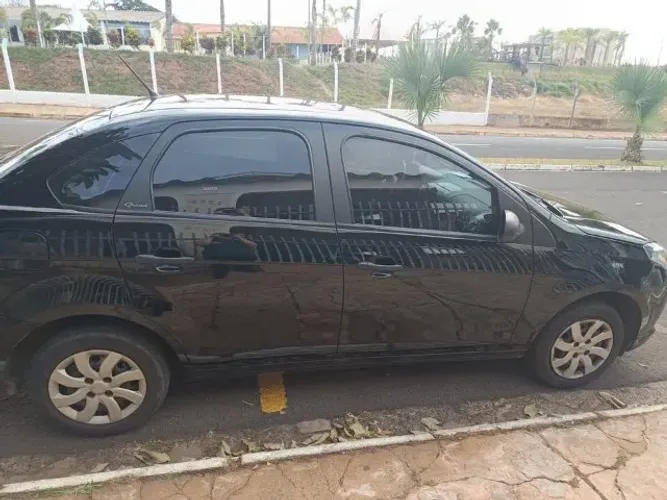 Fiat Grand Siena 1.4 EVO Flex 8V 4P 2021