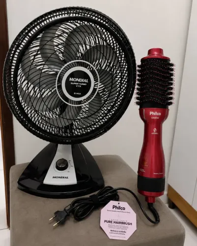 Ventilador turbo grande + escova secadora ( funcionando perfeitamente) por 270,00