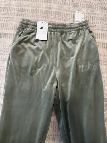 Calca Nike nova- TAM G