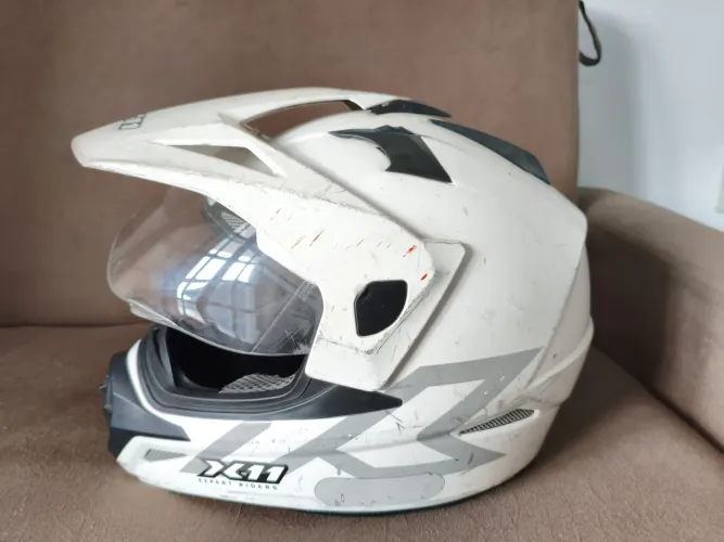 Kit Moto: Capacete X11 Crossover + Brinde Capa de Chuva Alba (EGG)