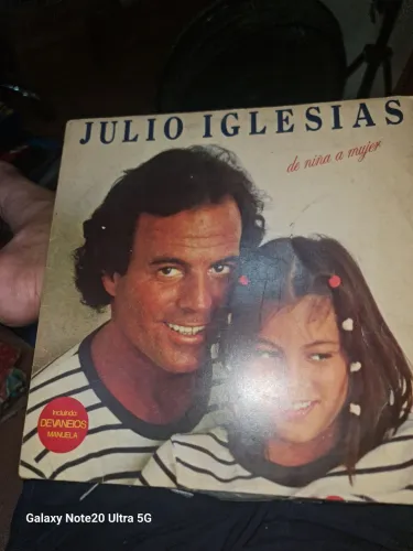 LP Julio Iglesias - de niña a mujer 