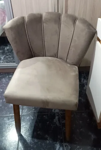 Cadeira poltrona pétala, produto novo.