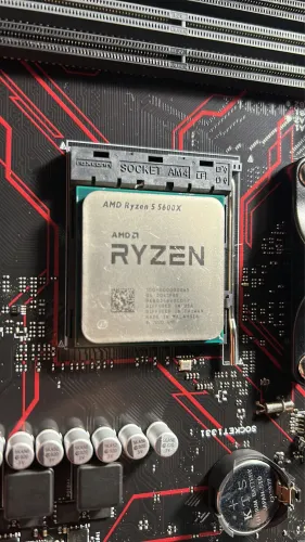 PC / Kit Gamer AMD Ryzen 5 5600X