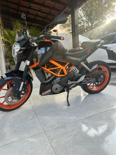 Ktm duke 390