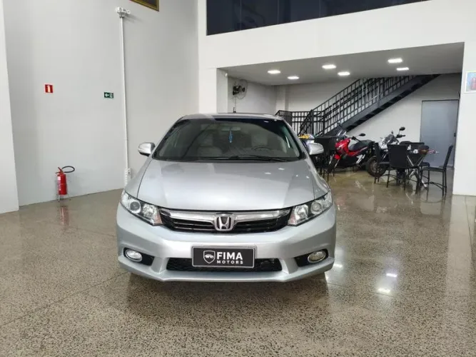 Honda Civic Sedan LXR 2.0 Flexone 16V Aut. 4P 2014