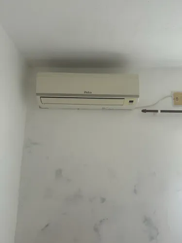 Ar condicionado - Philco. 9000 BTUS (ACEITO TROCAS)