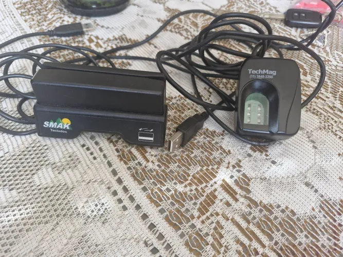 Leitor biometrico+ leitor de cartão magnético