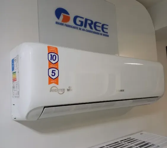 Ar Condicionado Gree G-Classic Inverter 12.000 BTUs Quente e Frio