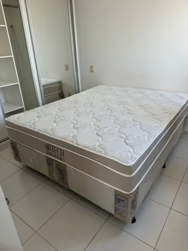 Conjunto box Queen size Ortobom colchão + box