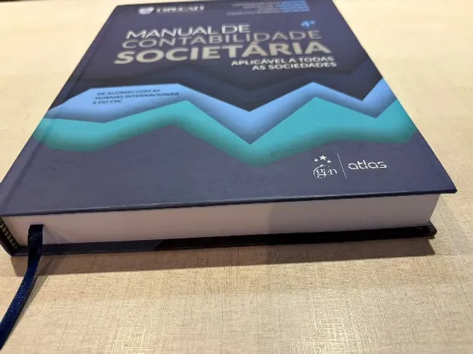 Livro Manual de Contabilidade Societária - 4a edição (Excelente estado)