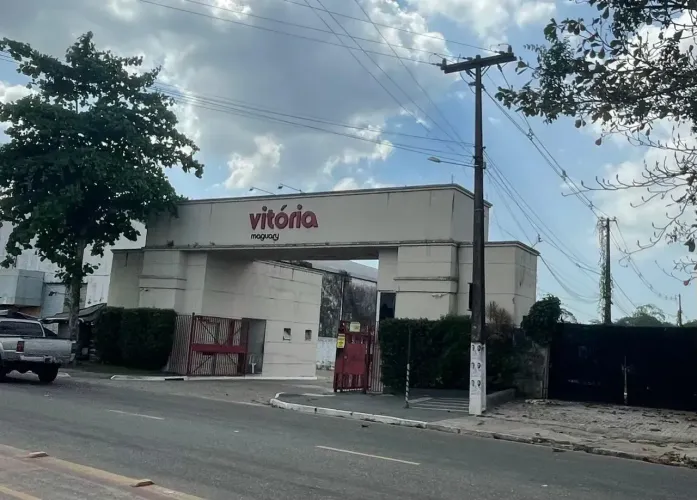 Apartamento Reformado A venda no Condomínio Vitória Maguary (Aceita Financiamento)