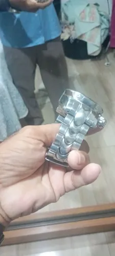 Vendo ou troco relógio invicta original por violão