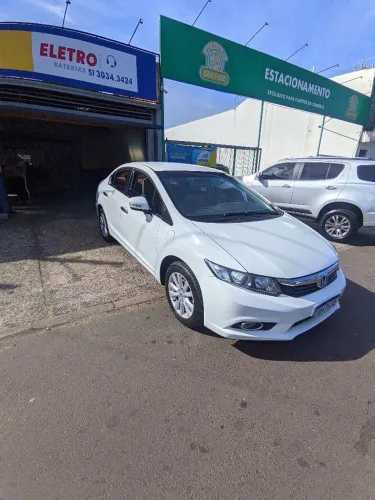 Honda Civic Sed. Lxl/ LXL SE 1.8 Flex 16V Aut. 2013