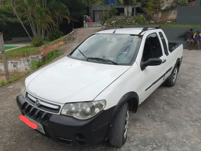 Fiat Strada 1.4 MPI Fire Flex 8V CE 2011