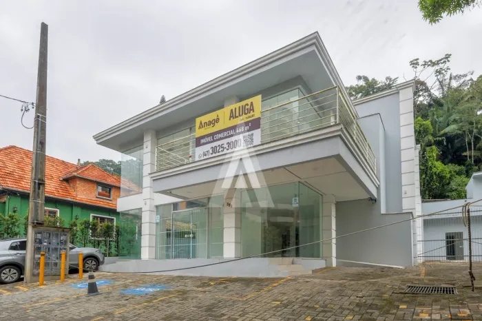 LOJA 468M², OTTO BOEHM