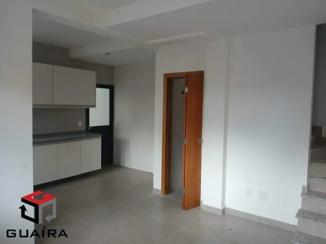 Sobrado à venda 2 quartos 2 suítes 2 vagas Gilda - Santo André - SP