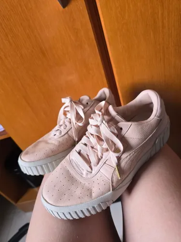  Tênis Puma Cali Emboss 