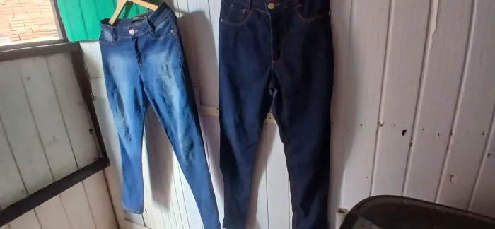 3 calças Jens feminina por 40$