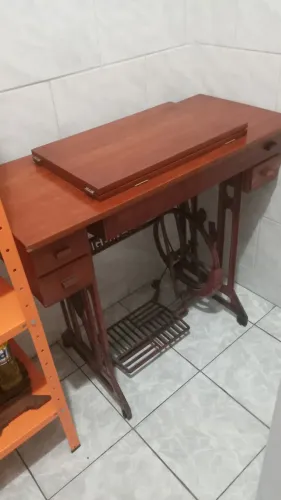 Máquina de costura antiga Vigorelli