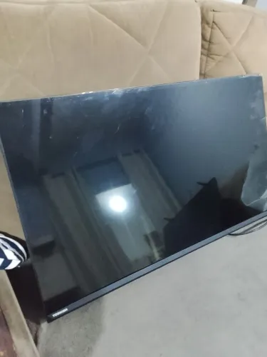 Tv para retirada dê peças