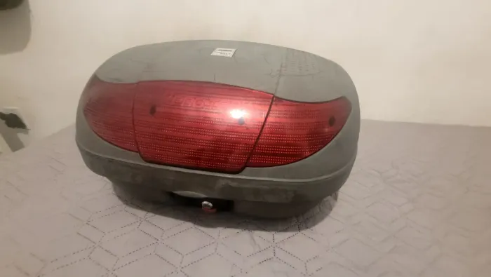Baú de moto TORK 45l
