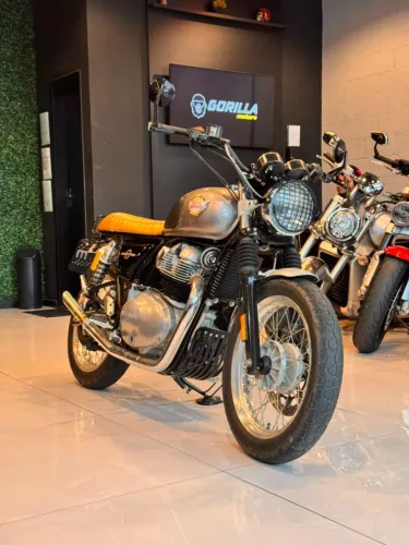 ROYAL ENFIELD - INTERCEPTOR 650