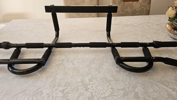 Barra fixa de porta