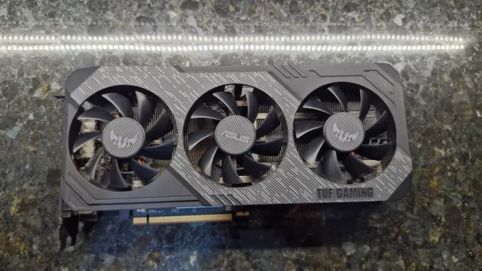 Placa de video RX 5700 8GB Asus