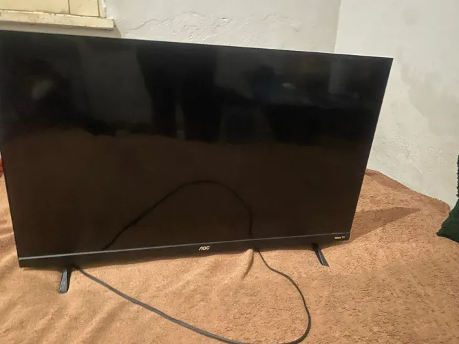 Tv marca Roku tv nova pouco tempo de uso