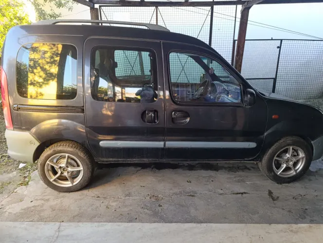 Renault Kangoo RT 1.6 16v/ 8V 90cv 5P 2003