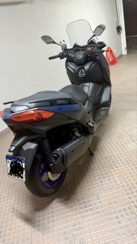 Vendo Xmax 250 - Único dono - Todas revisões na concessionária