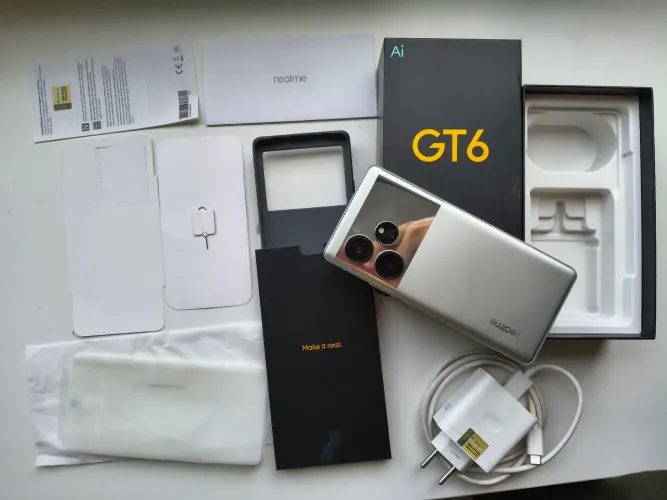 CELULAR REALME GT 6 512GB