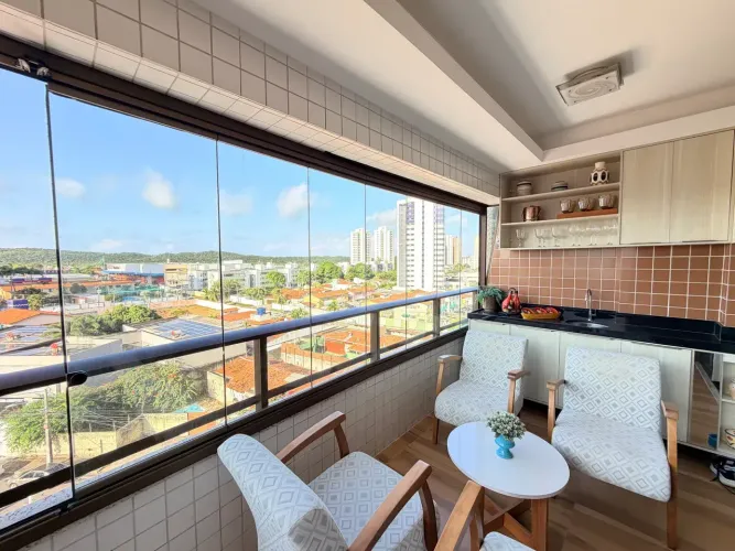 Imóvel para venda possui 108 metros quadrados com 4 quartos em Capim Macio - Natal - RN
