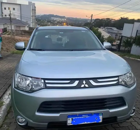 Mitsubishi Outlander 2.0 16V 160cv Aut. 2015