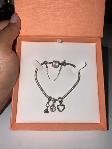 PULSEIRA VIVARA FECHO PEDRAS INCOLORES COM BERLOQUES, TAM 19