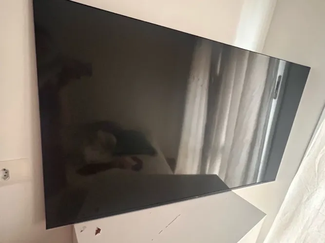 Televisão TCL 72 polegadas