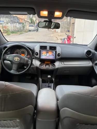 Toyota RAV4 2.4 4X4 16V 170cv Aut. 2010