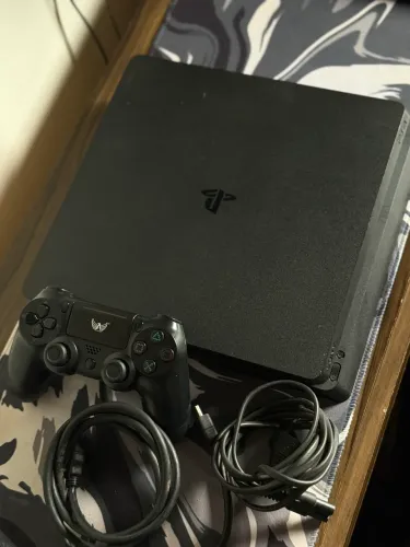 PS4