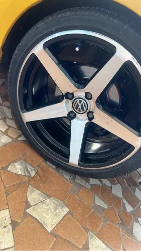 Vendo jogo de rodas aro 17 gt7